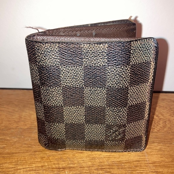 LOUIS Vuitton Damier Ebene Billfold Wallet 6 Credit Card Slots - Picture 1 of 5